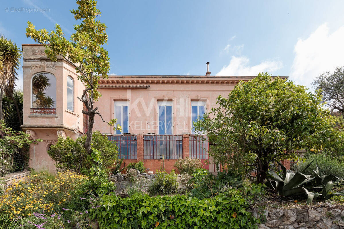 Maison à GRASSE