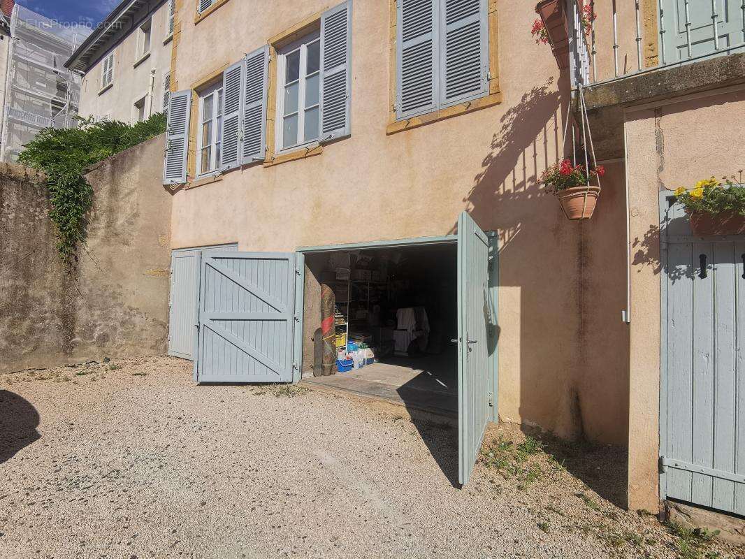 Appartement 2 chambres - garage - cave - centre ville - photo 13