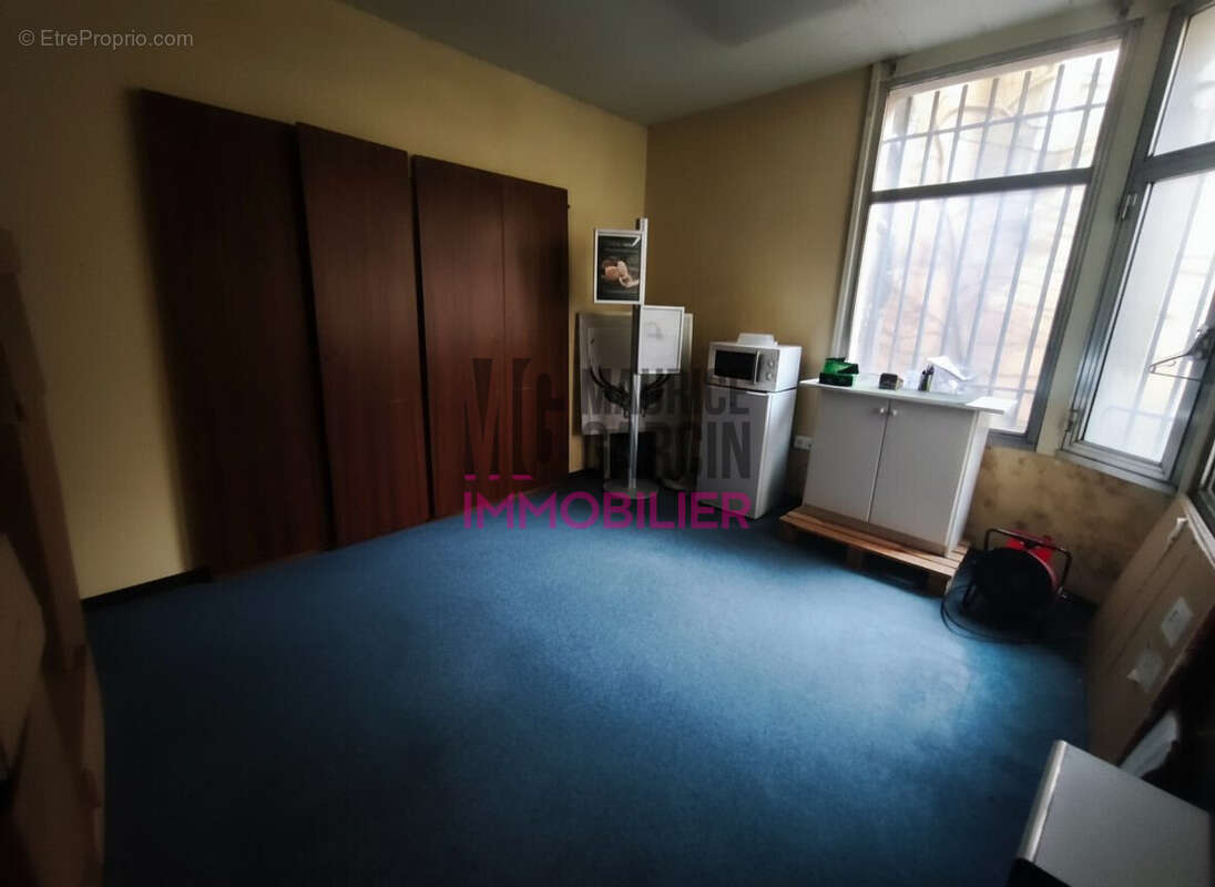 Commerce à CARPENTRAS