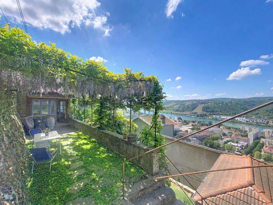 Maison - 2 chambres - Terrasse - Jardin - Magnifique vue dégagée - photo 6