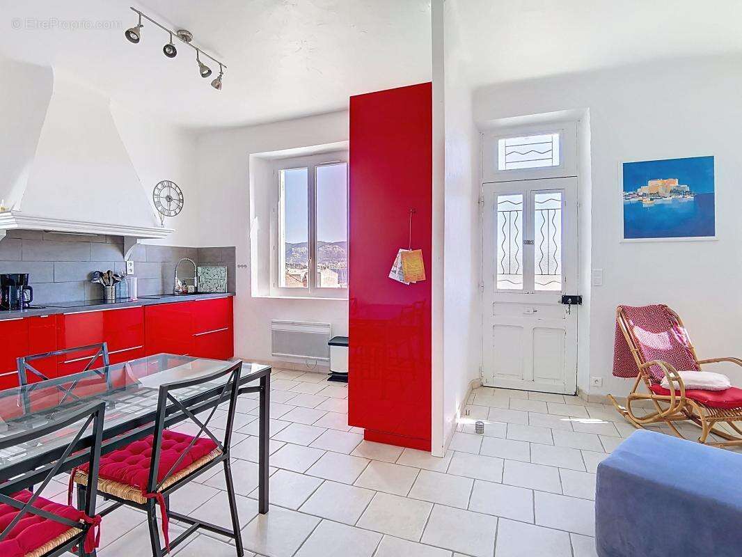 Maison à SAINT-MANDRIER-SUR-MER