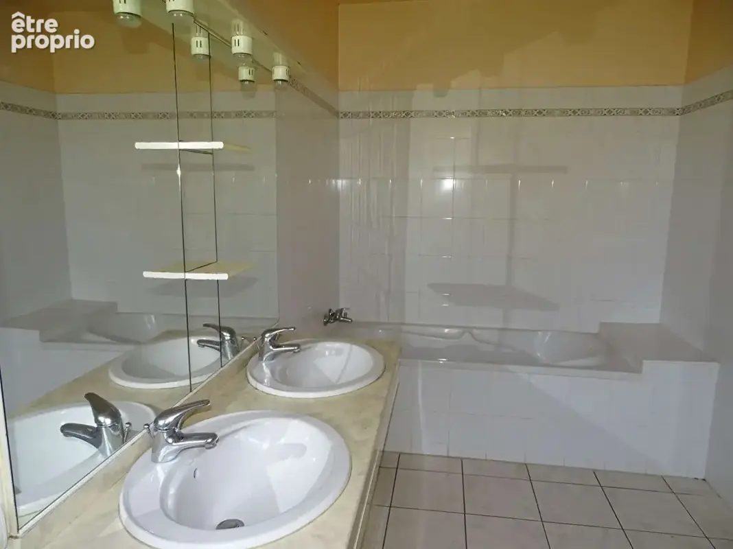 Maison Douzillac 8 pièce(s) 152 m2 - photo 9