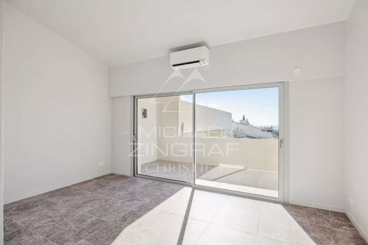 Appartement à CAGNES-SUR-MER