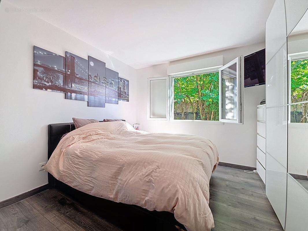 Maison à SAINT-PIERRE-DE-CHANDIEU