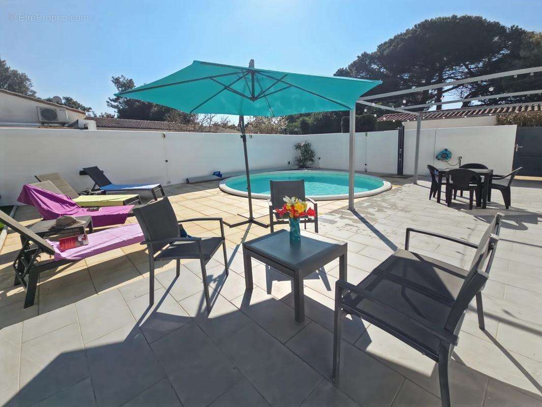 Maison à SAINTE-MARIE-DE-RE