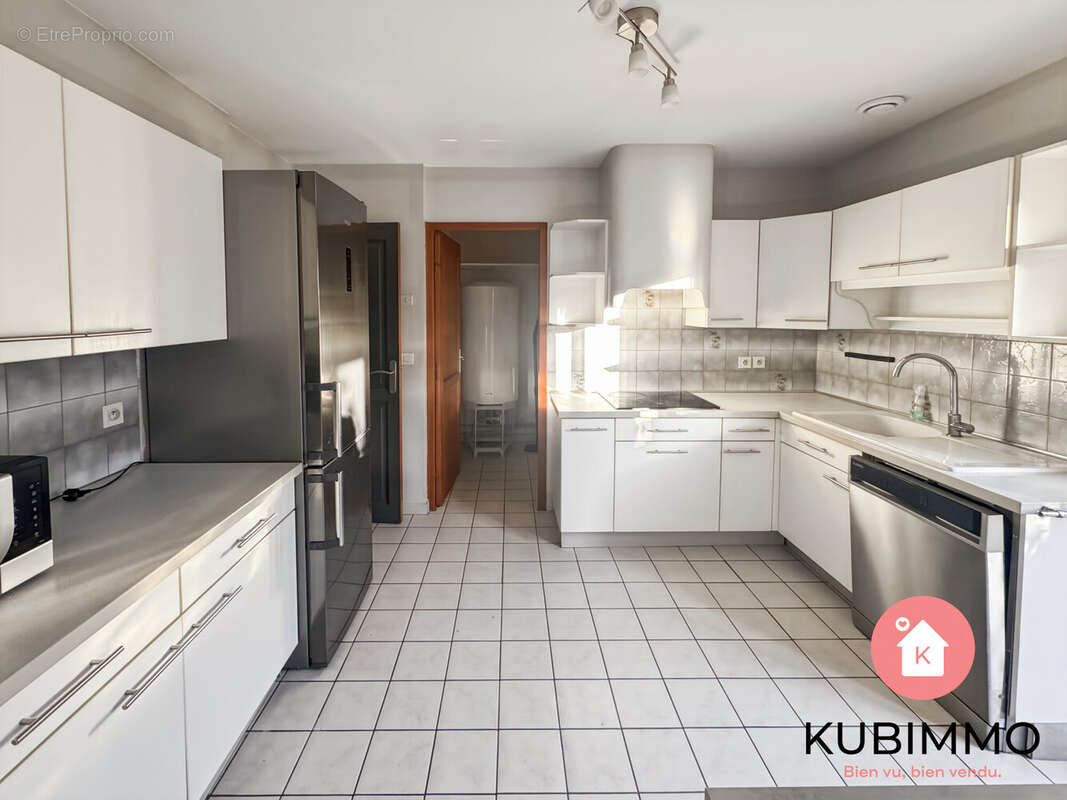 Maison à CONCHES-SUR-GONDOIRE