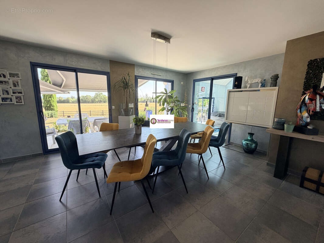 Maison 224 m² à Alencon  - photo 9