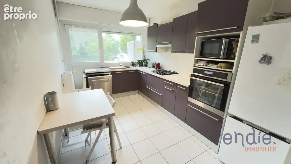 Vente Appartement T4 Lumineux avec Balcon - photo 2