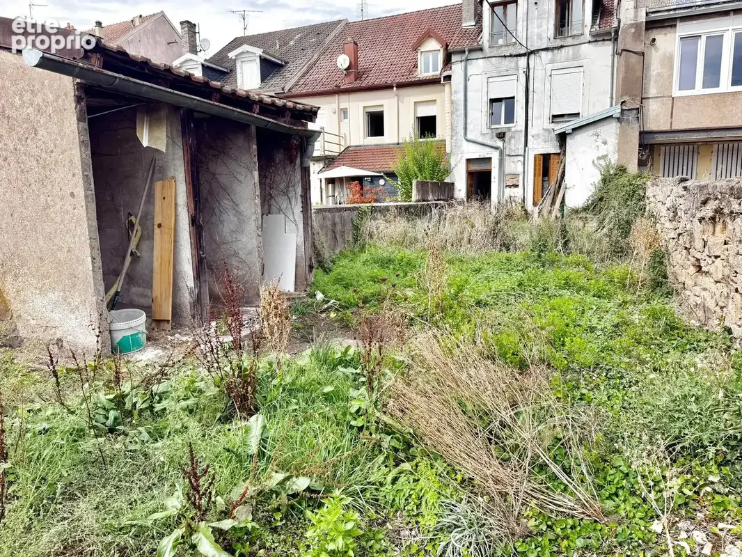 Vente maison de ville, 2 pièces, petit terrain lure centre ville - photo 15