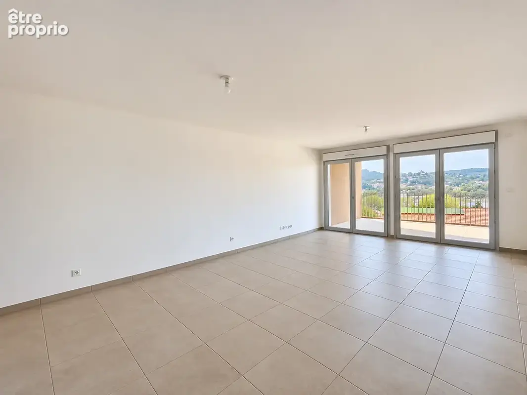 Appartements T3 - Saint Romain en Gal - photo 4