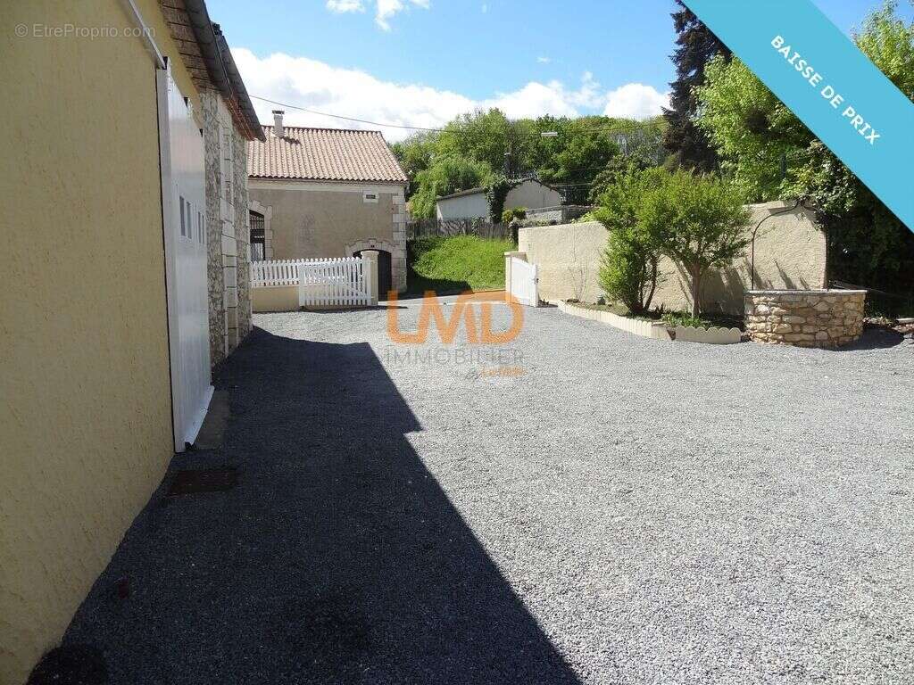 Maison Douzillac 177m2 avec dépendances - photo 12