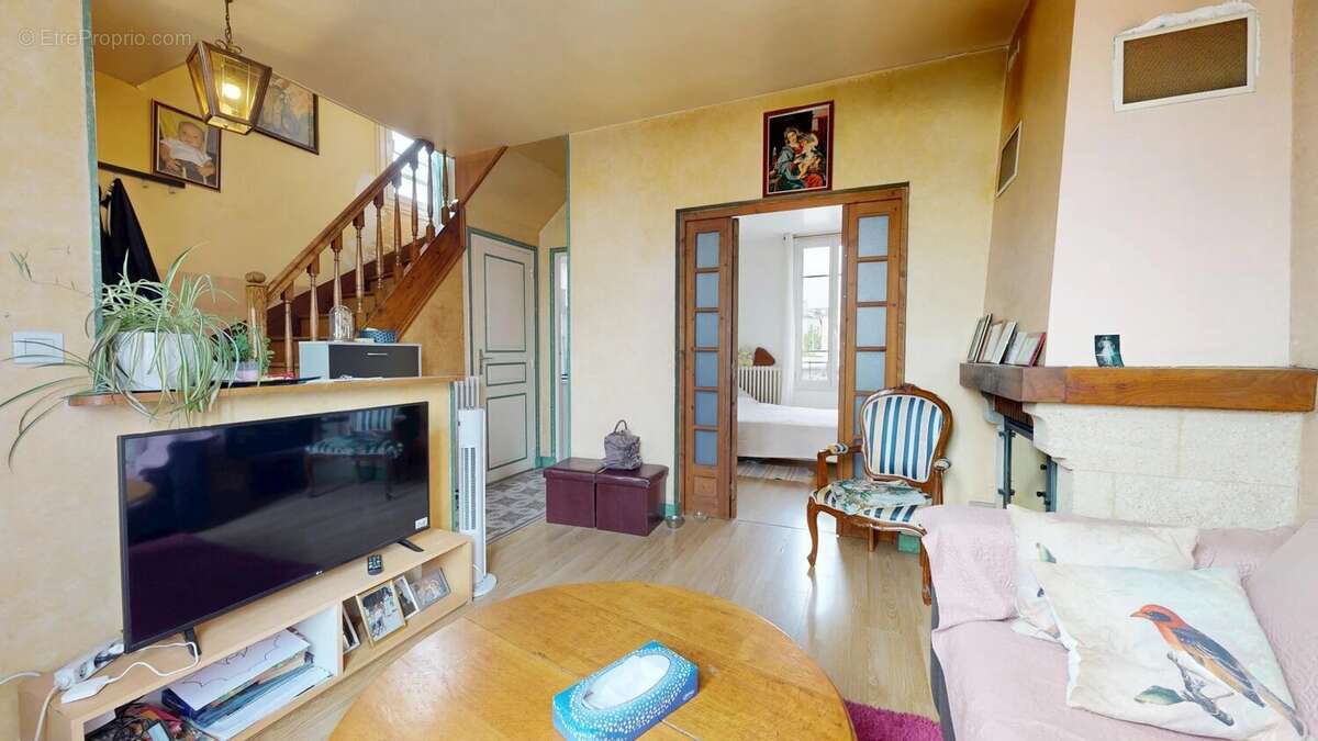 Maison à LE BLANC-MESNIL