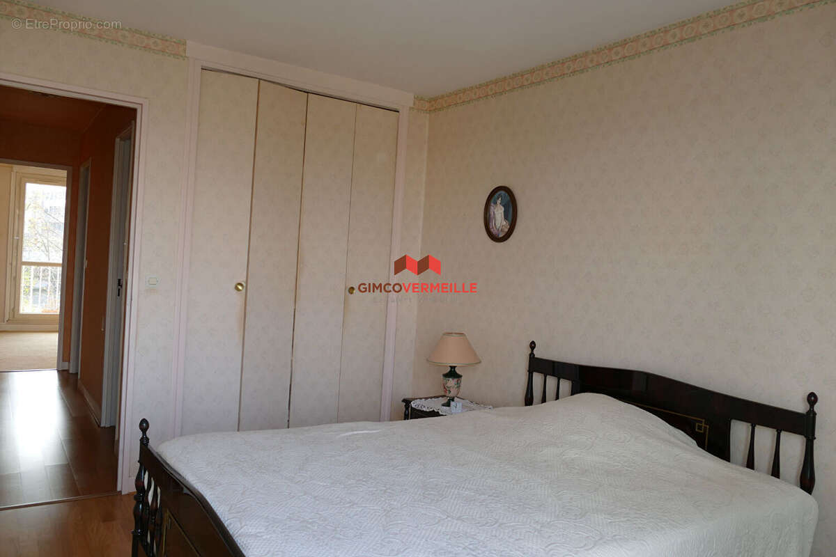 Appartement à RUEIL-MALMAISON