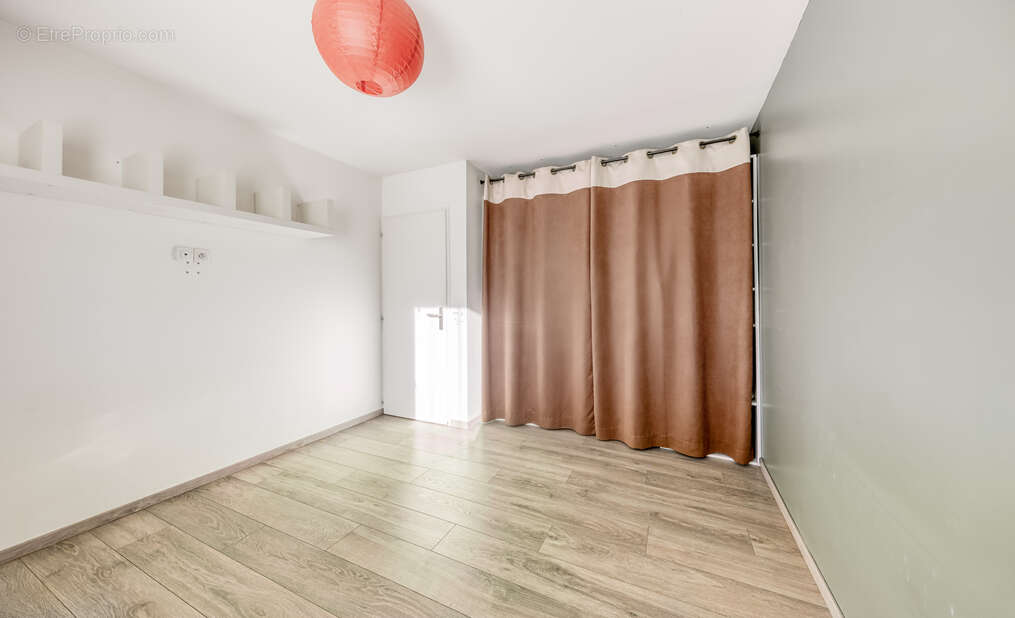 Maison à OZOIR-LA-FERRIERE