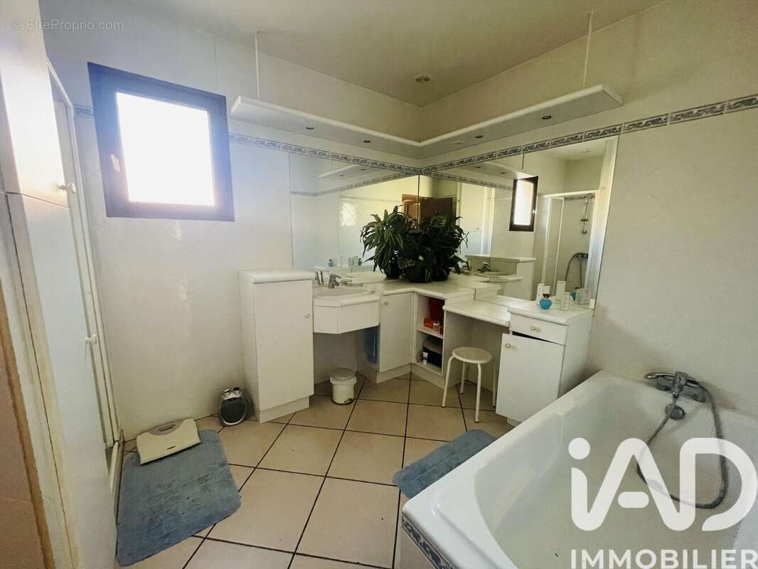 Photo 5 - Maison à SAINT-LAURENT-DE-LA-SALANQUE