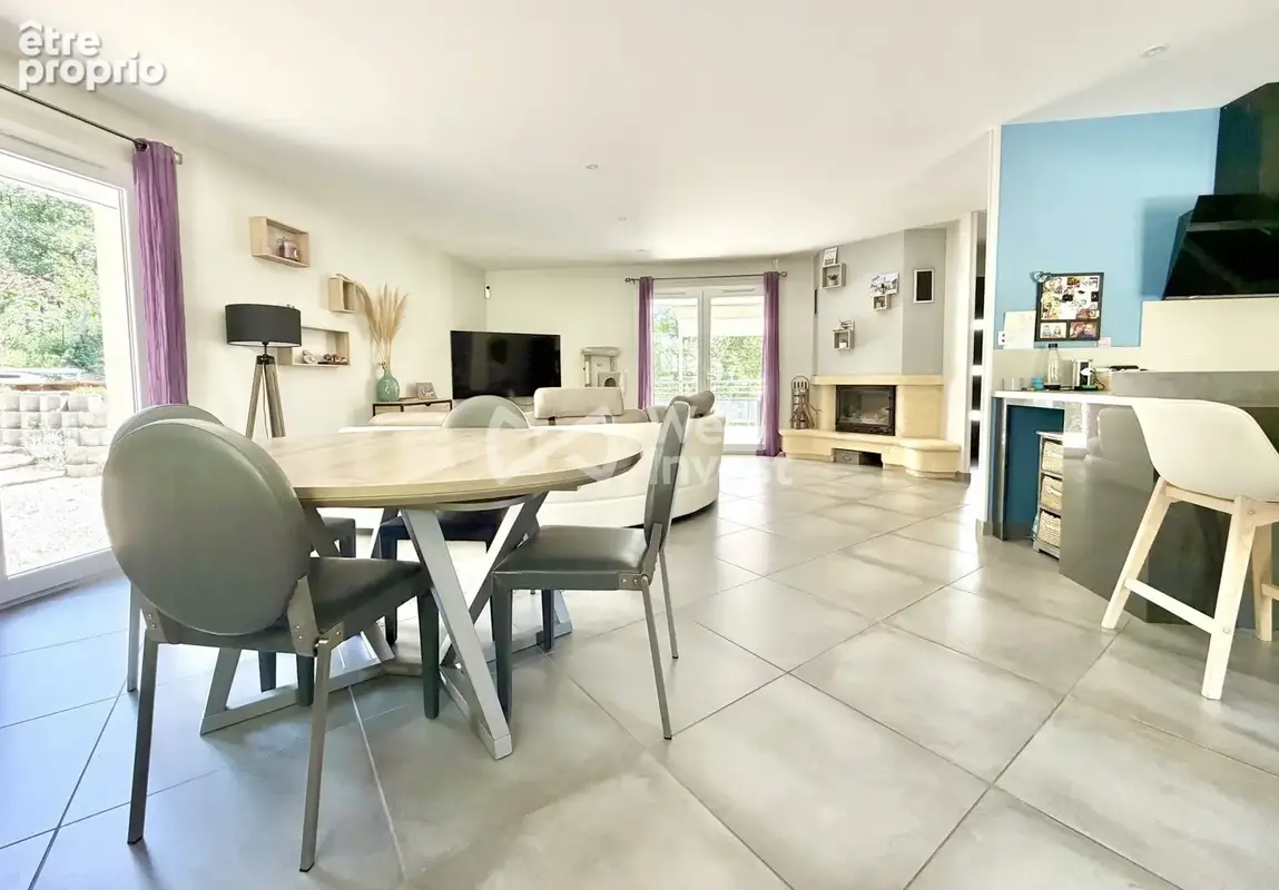 Maison 5 pièces 128 m² à vendre à Enval (63530) - photo 3
