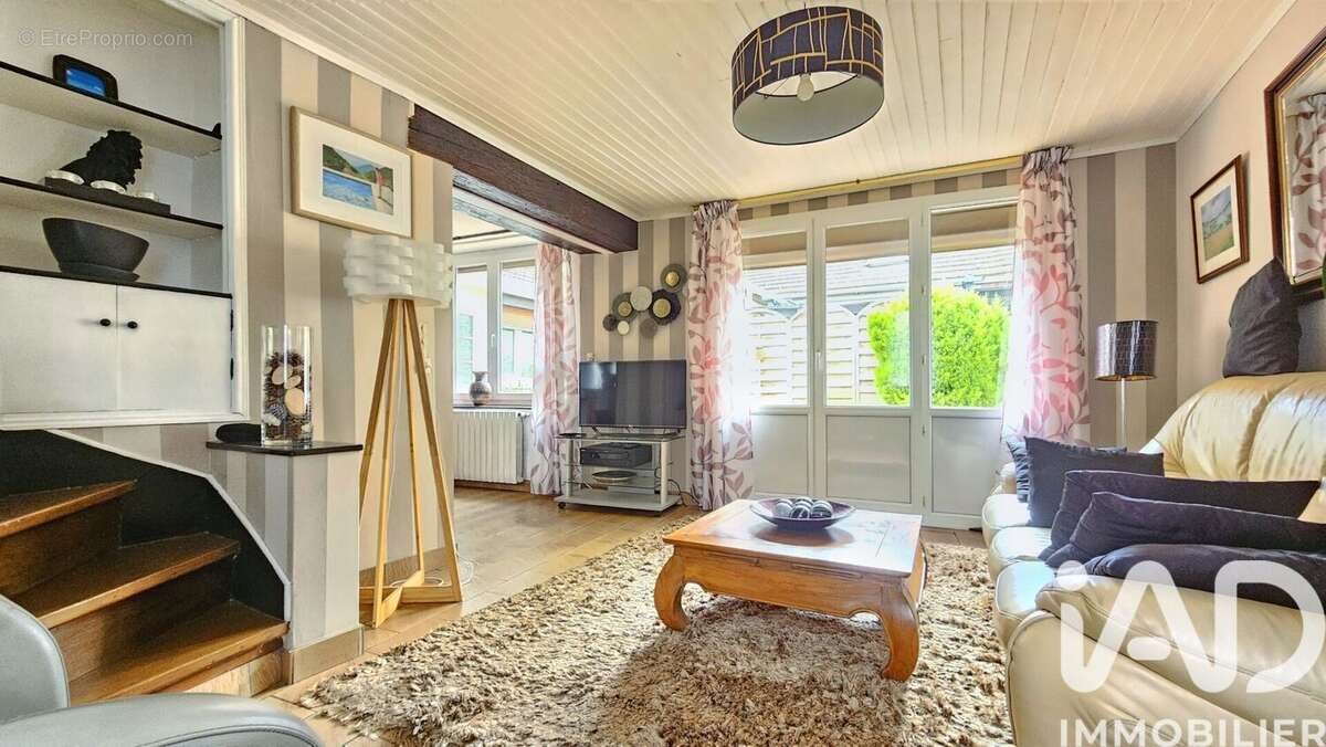 Photo 6 - Maison à MARINES