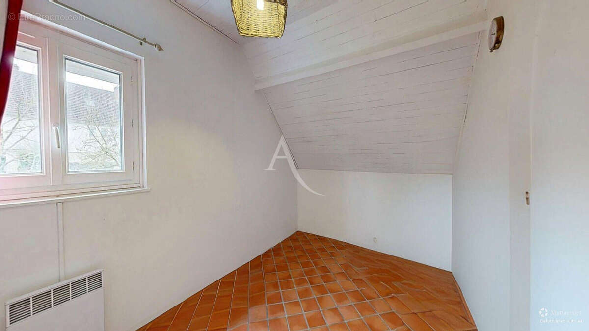 Maison à MEULAN