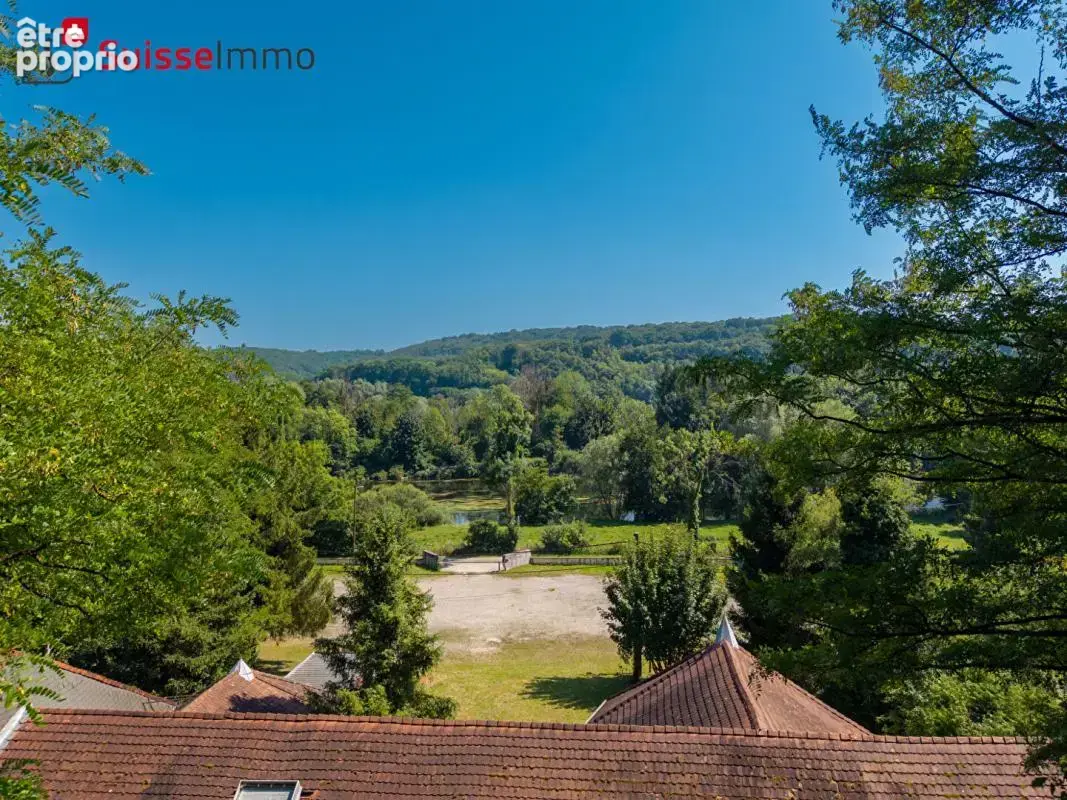 A Bavans sur 50 ares de terrain en bord du Doubs - photo 3