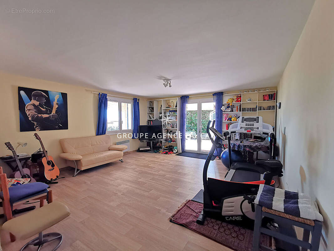 Maison à FREJUS