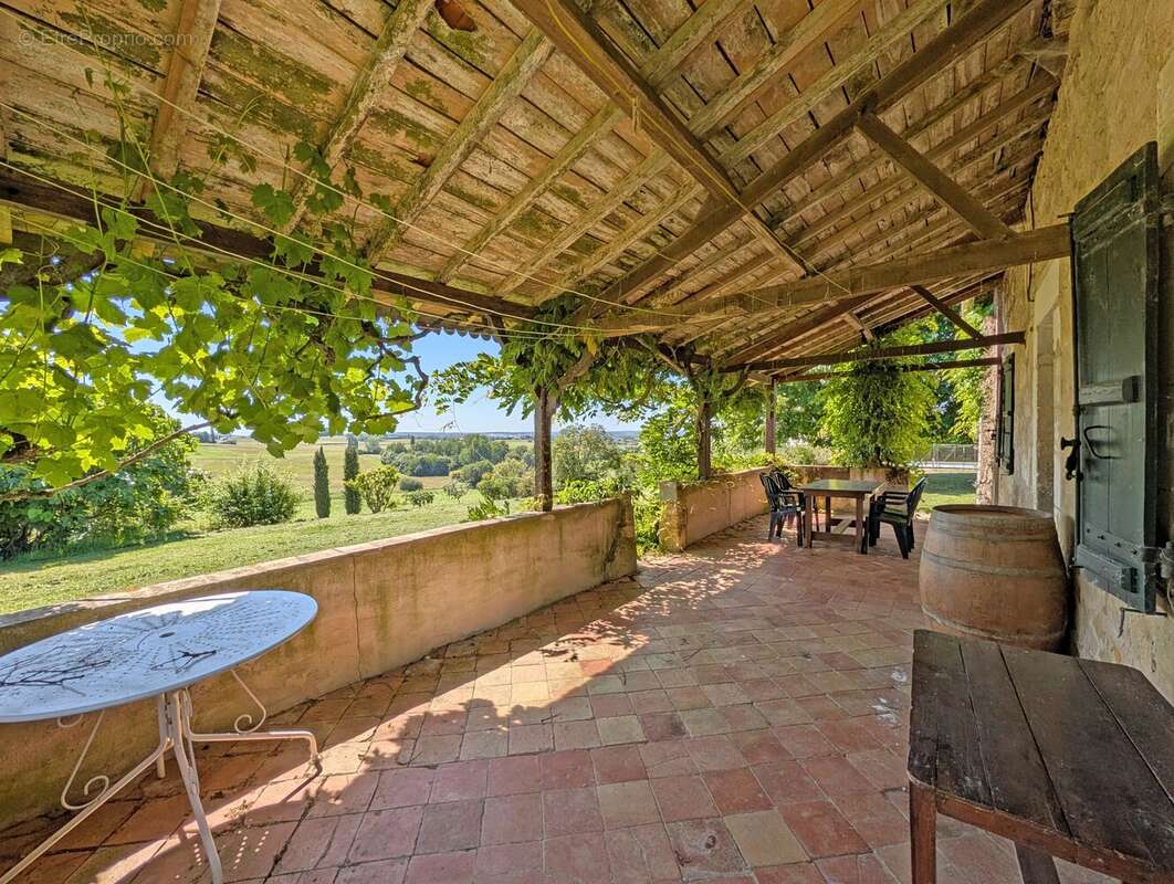Ferme rurale en pierre offrant une vue imprenable - photo 14