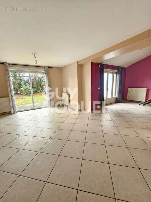 Maison à ATHIS-MONS