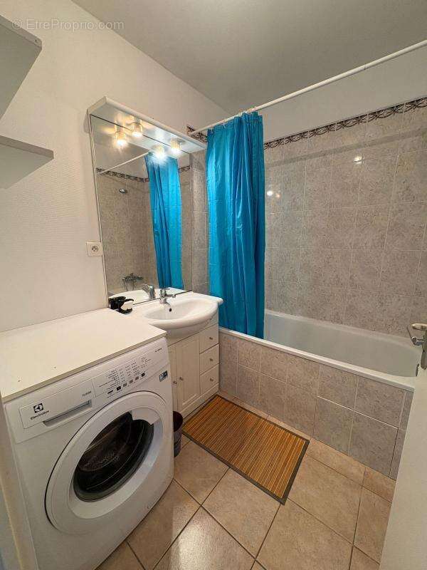 Appartement  T3 bourg d'Escoublac avec 2 places de parking et cave - photo 12
