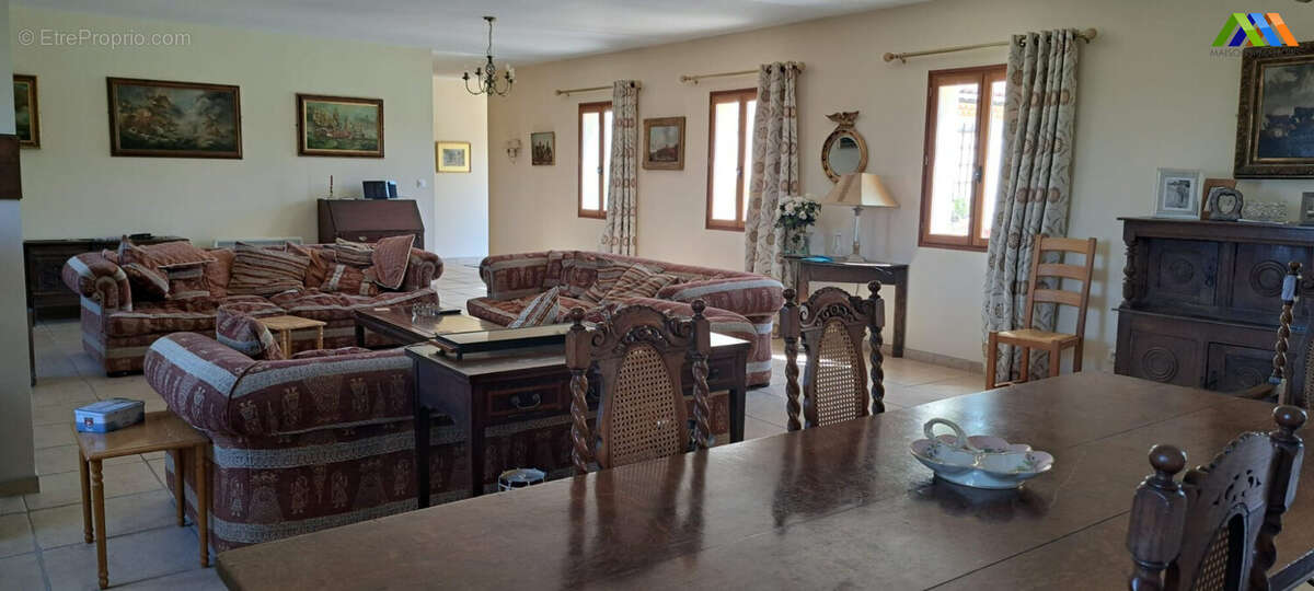 Maison 400 m² à Monlezun  - photo 6
