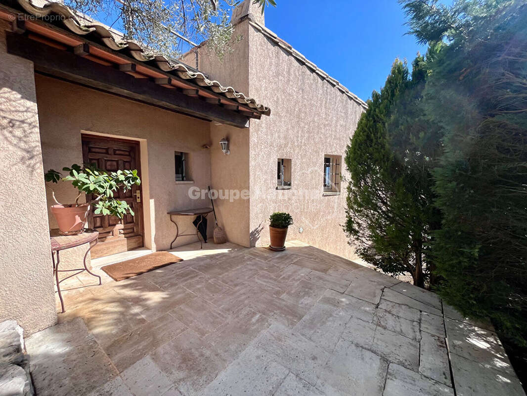 Maison à CARRY-LE-ROUET