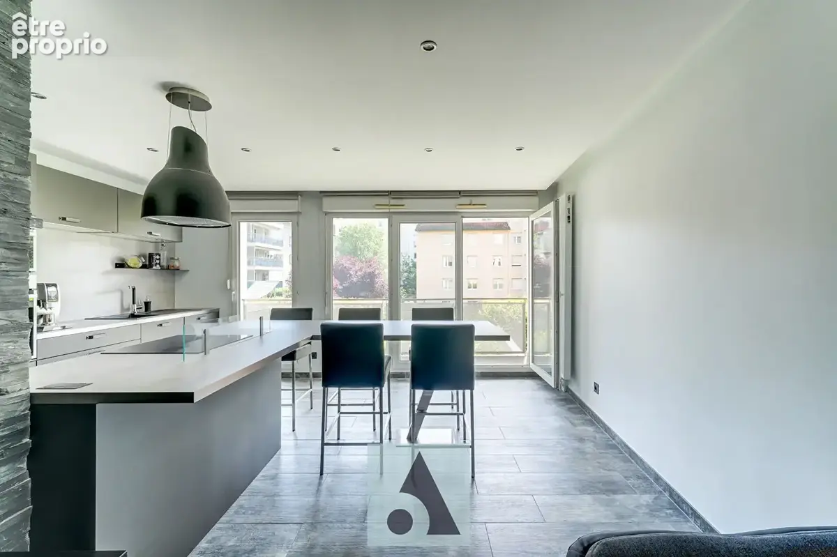 Appartement  T3 de 65m² -Villeurbanne - Montchat - photo 3