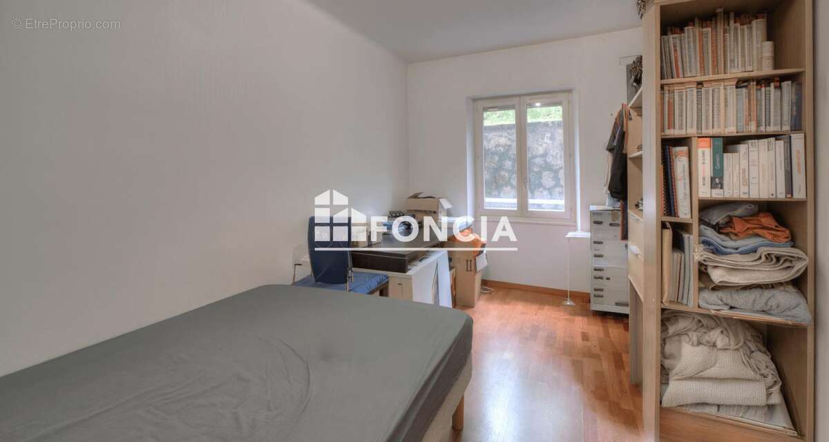 Appartement à BELLEGARDE-SUR-VALSERINE