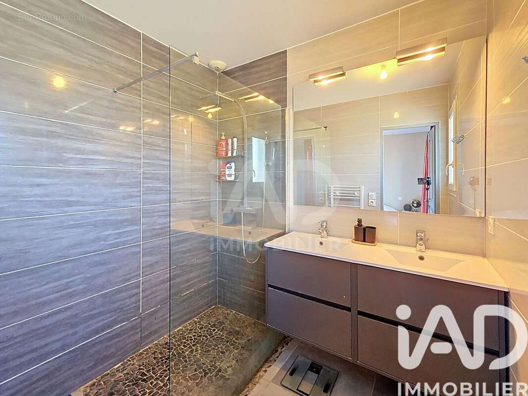 Photo 8 - Maison à FOURQUES