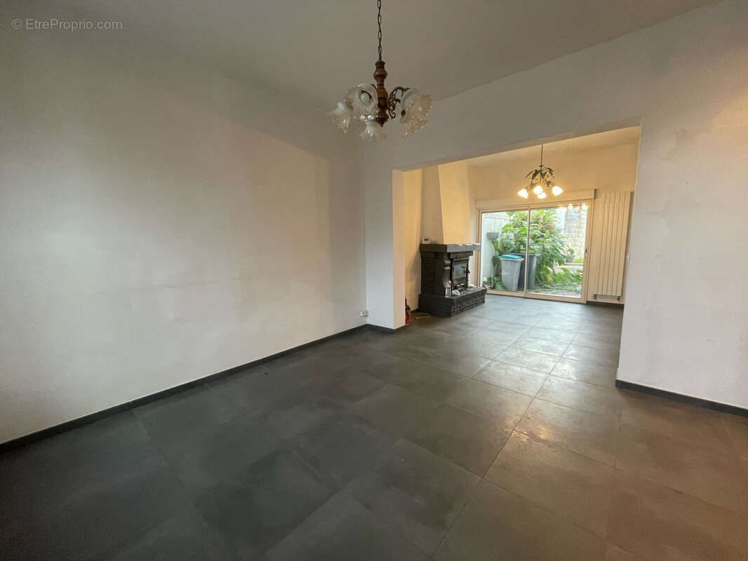 Maison à VALENCIENNES