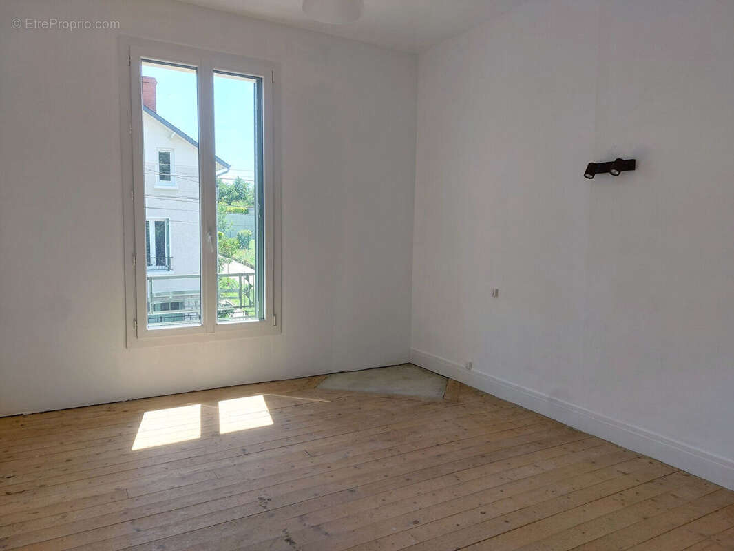 Maison Bourges 4 pièces 78 m2 - photo 7