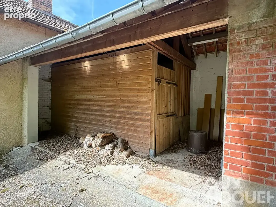 Maison à inventer, jardin, parking et potentiel - photo 9