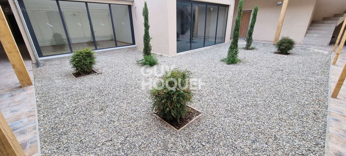 Appartement à LIVRON-SUR-DROME