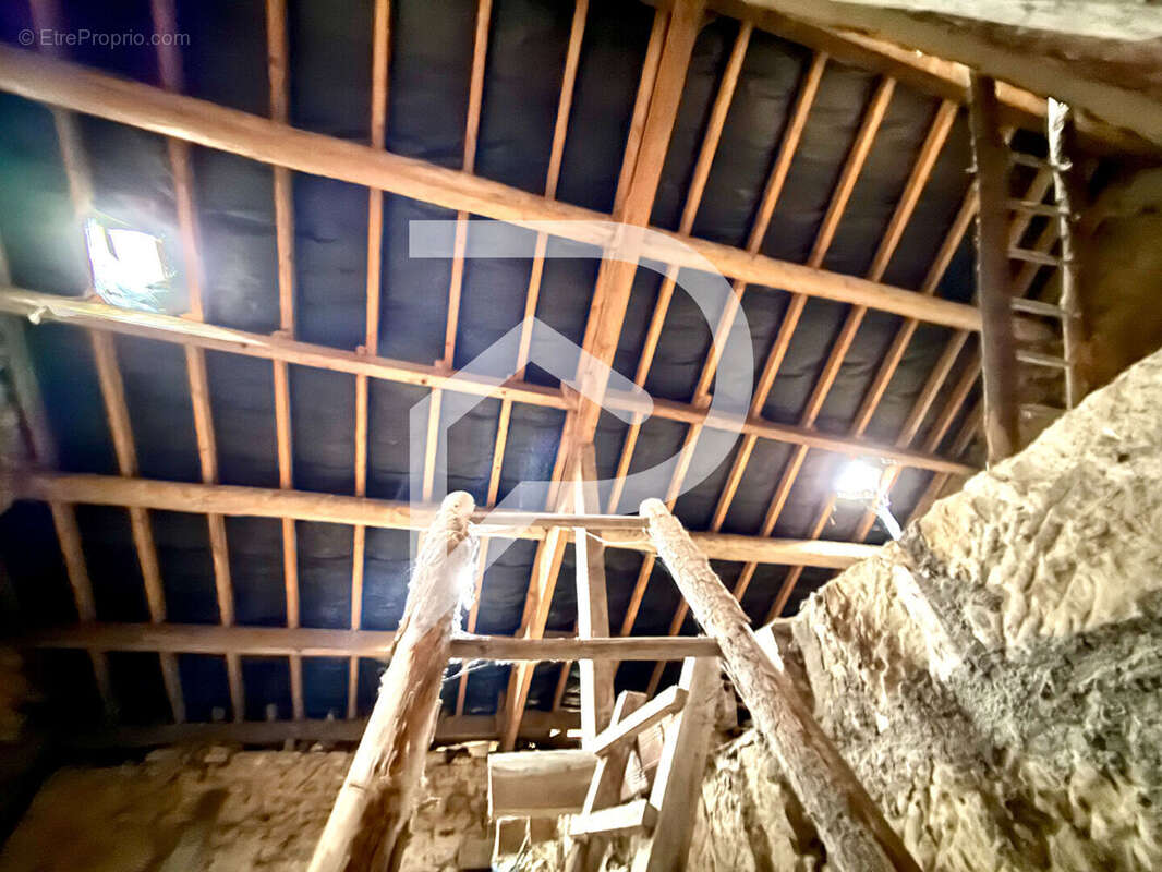 Maison à FRESNES-SUR-APANCE