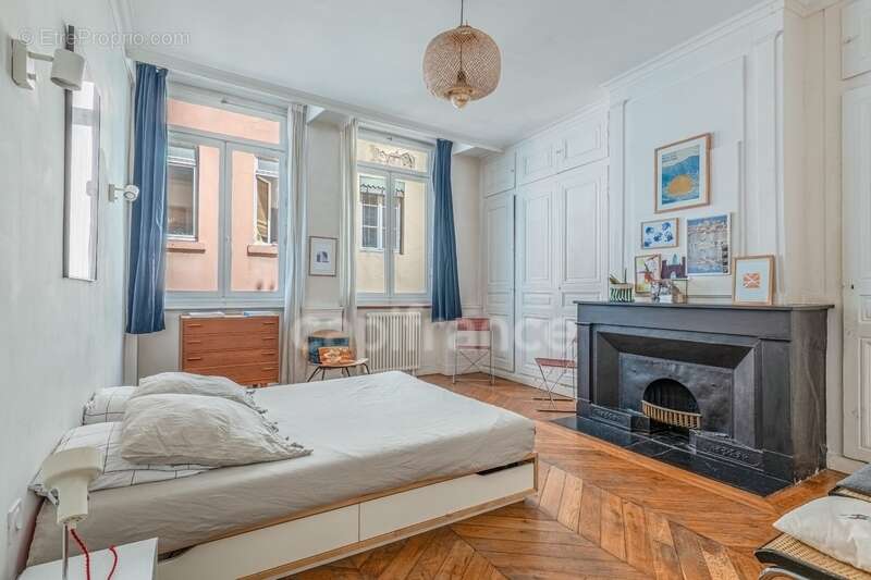 Appartement à vendre 4 pièces LYON 1ER ARRONDISSEMENT (69) - photo 8
