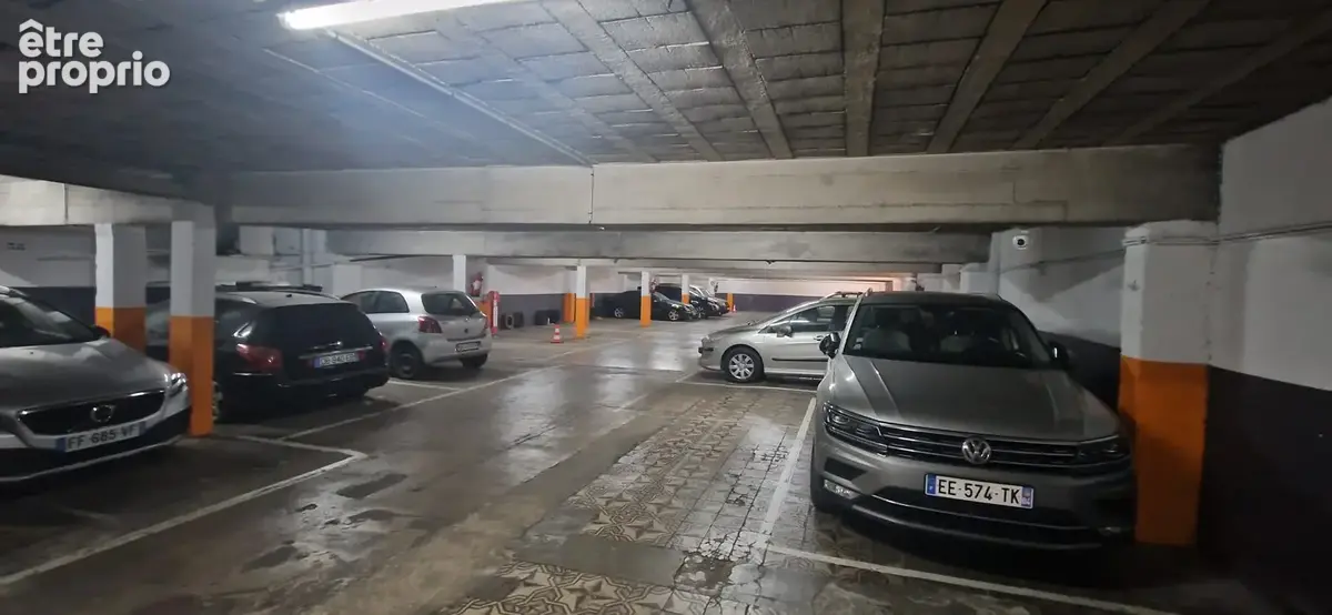 Fonds de commerce parking   emplacement exceptionnel - photo 3