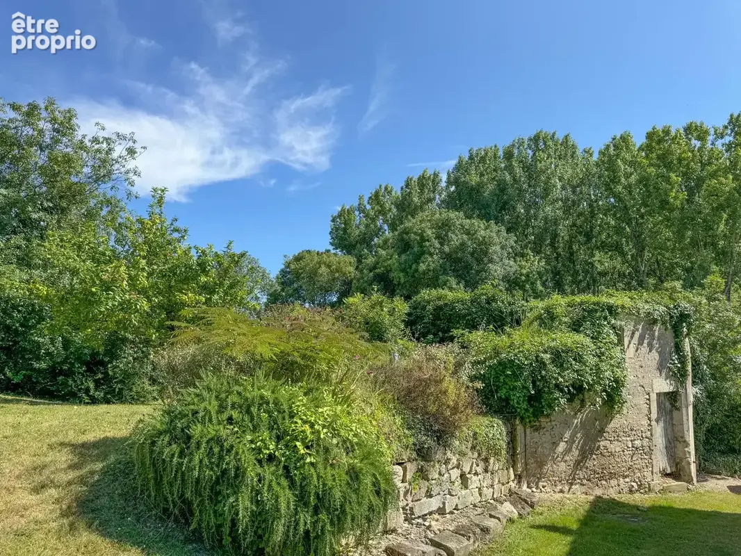 Spacieuse propriété en pierre avec vue - photo 18