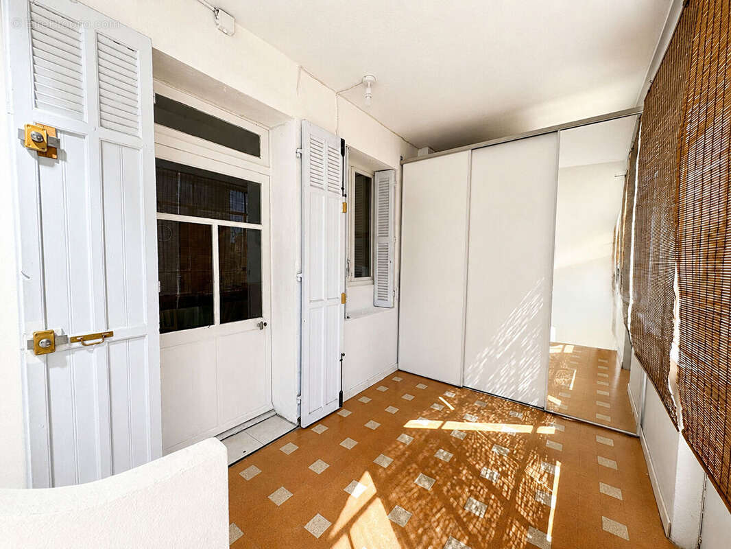 Appartement à MARSEILLE-10E