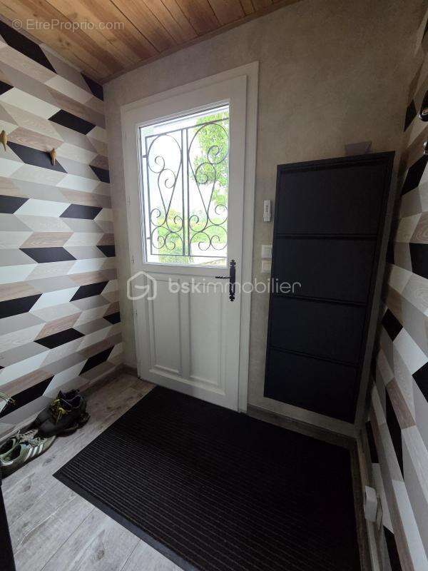 Magnifique Pavillon de plain pied de 143m² à Saint Léger le Petit - photo 22