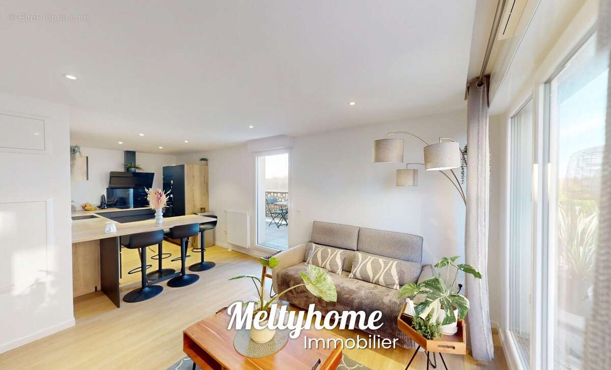 Appartement à MONDEVILLE