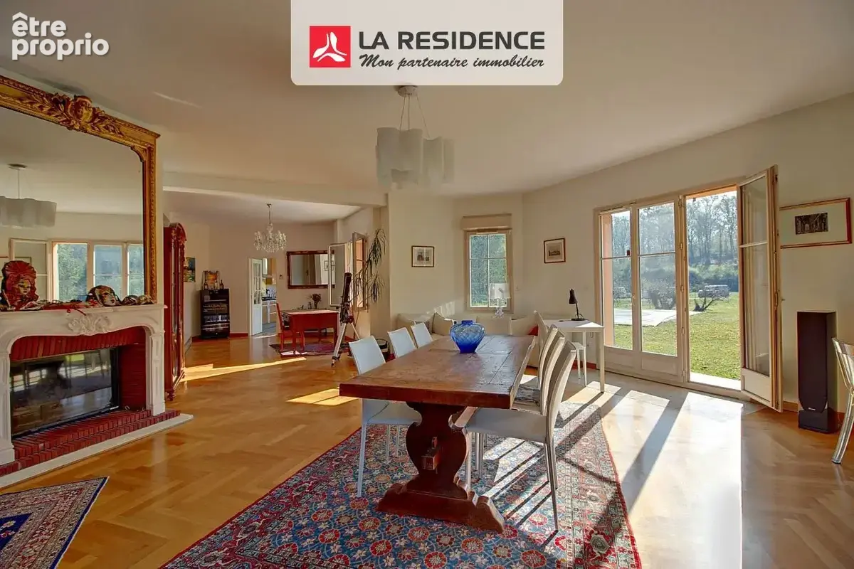 Maison 8 pièces 239 m² à vendre à Chambourcy (78240) - photo 8