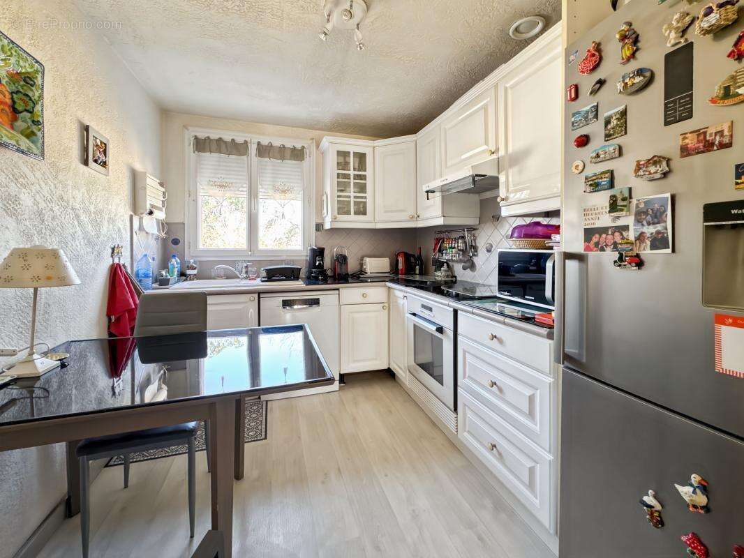 Maison à ROQUEBRUNE-SUR-ARGENS