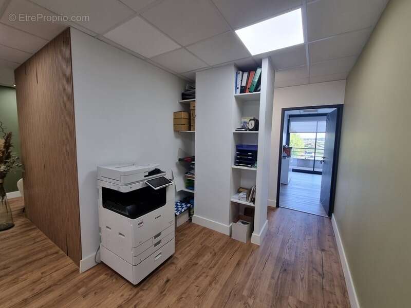 Commerce à SAINT-HILAIRE-DE-RIEZ