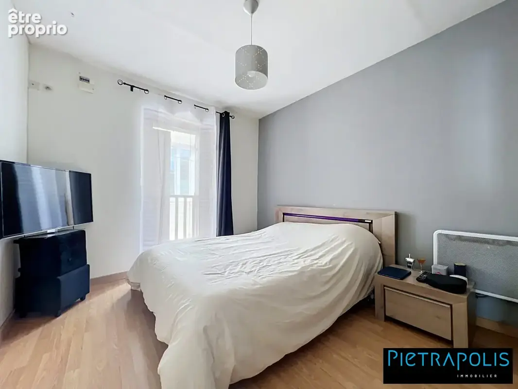 Maison 5 pièces 125 m² à vendre à Neuville-Sur-Ain (01160) - photo 8