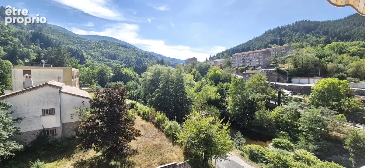 Appartement à LE CHEYLARD