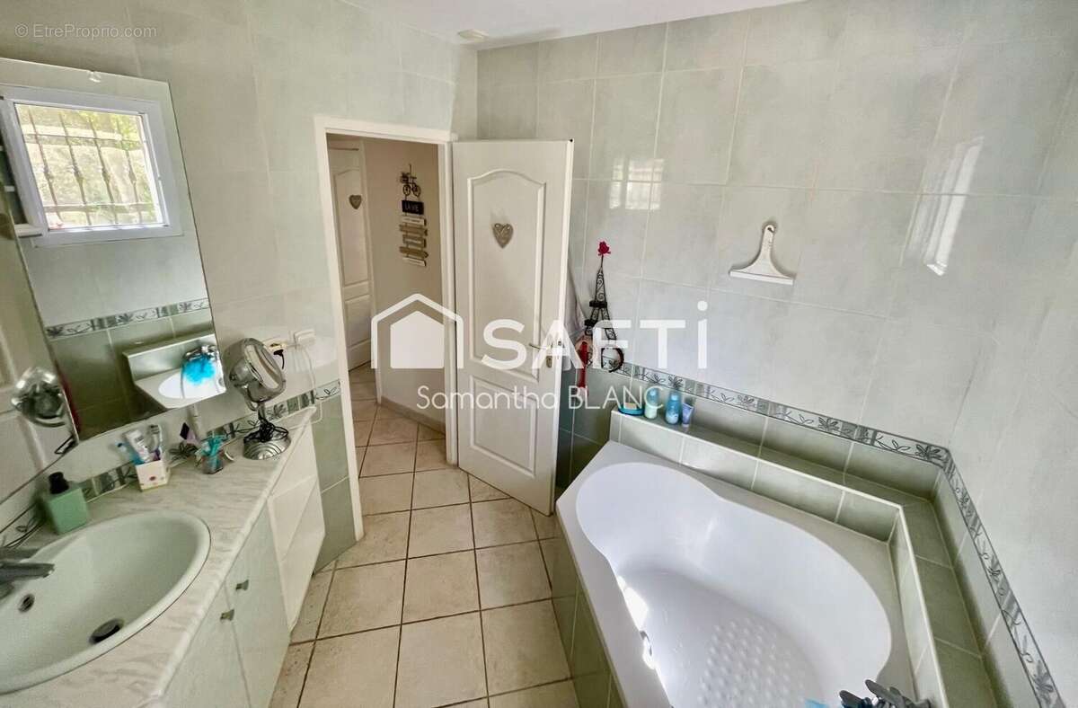 Photo 9 - Maison à LA VALETTE-DU-VAR