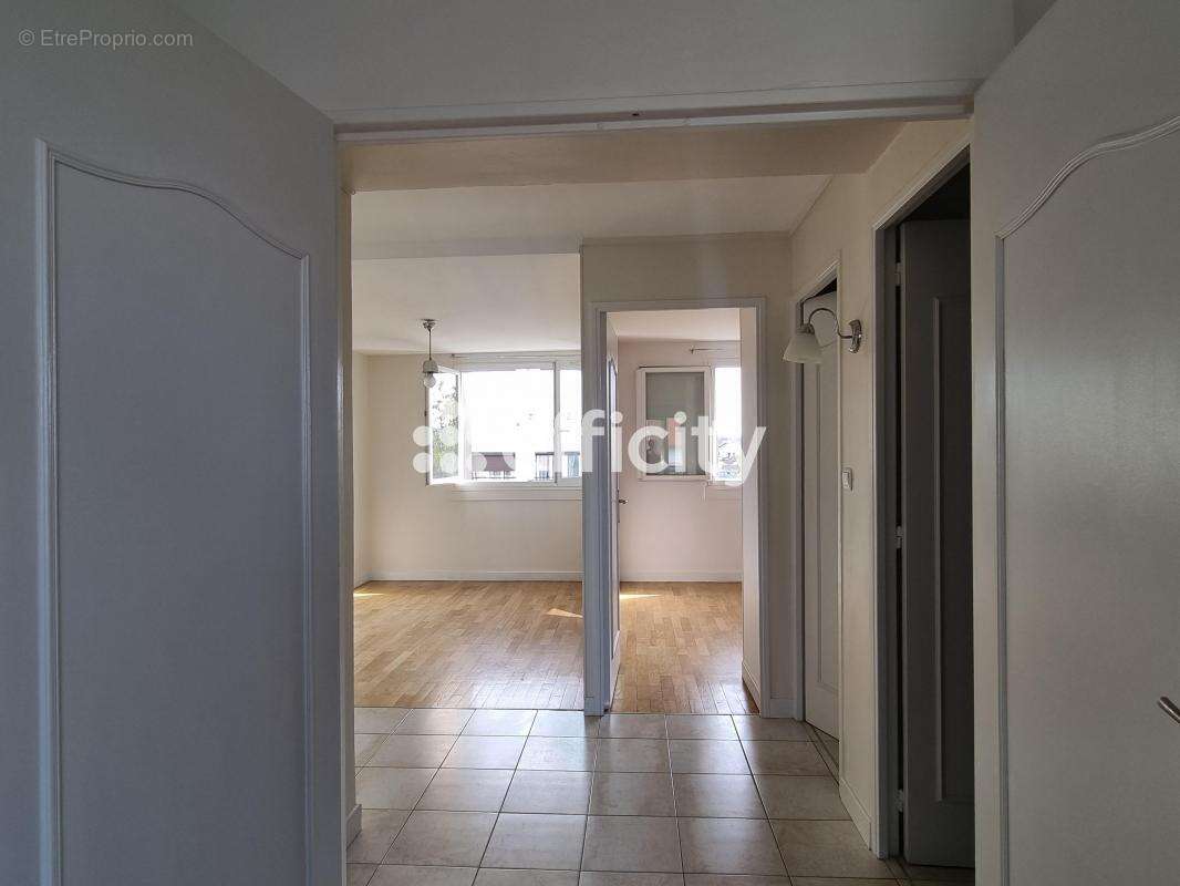 Appartement à LYON-8E